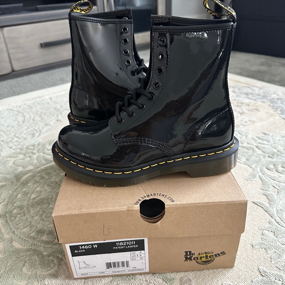 Dr. Martens 1460 Patent Black boots